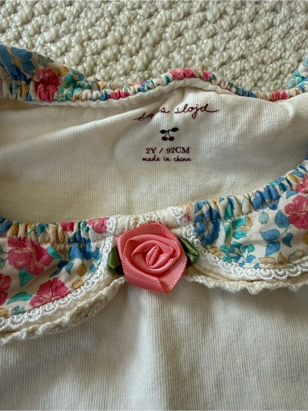 Konges Short Sleeve Top with Floral Peter Pan Collar